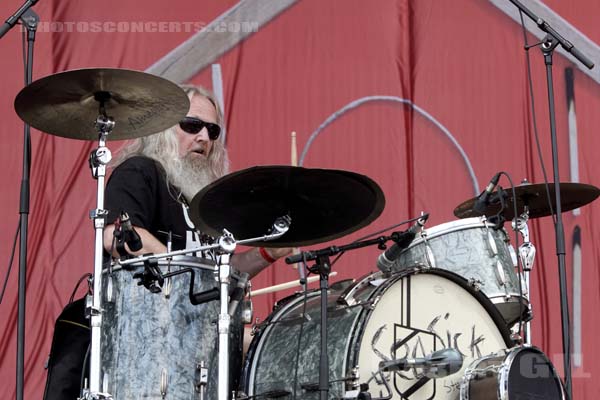 SEASICK STEVE - 2017-07-02 - ARRAS - La Citadelle - Main Stage - 